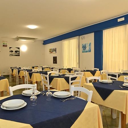 Hotel Italy Misano Adriatico Εξωτερικό φωτογραφία