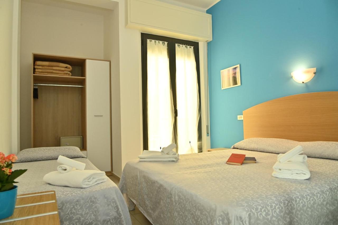 Hotel Italy Misano Adriatico Εξωτερικό φωτογραφία