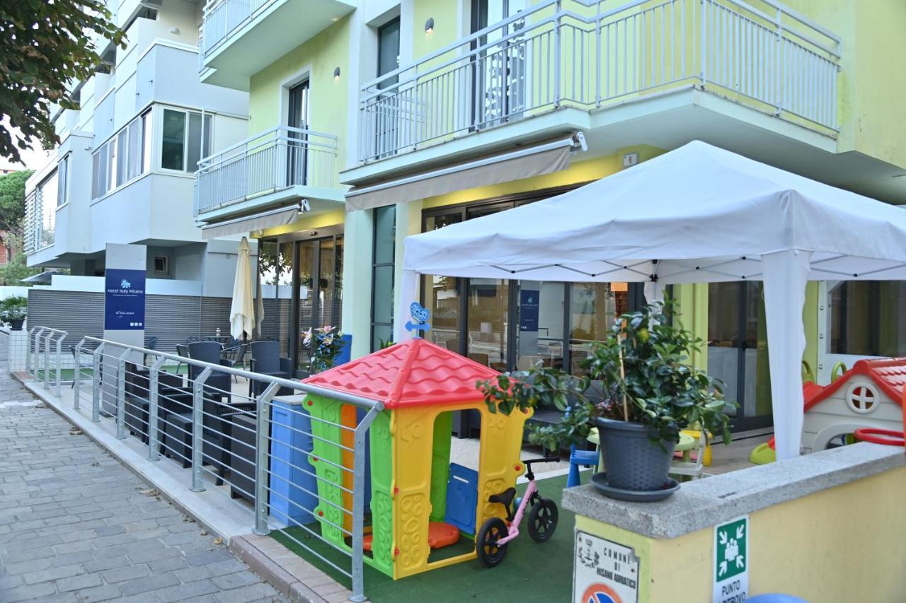 Hotel Italy Misano Adriatico Εξωτερικό φωτογραφία