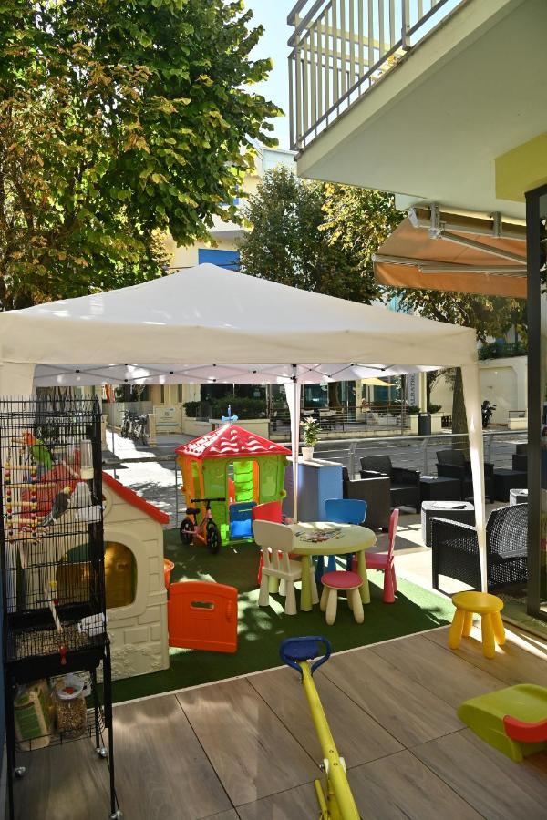 Hotel Italy Misano Adriatico Εξωτερικό φωτογραφία